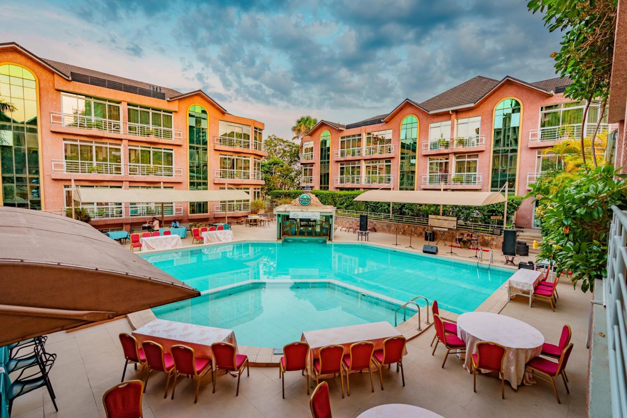 Lemigo Hotel Kigali Buitenkant foto