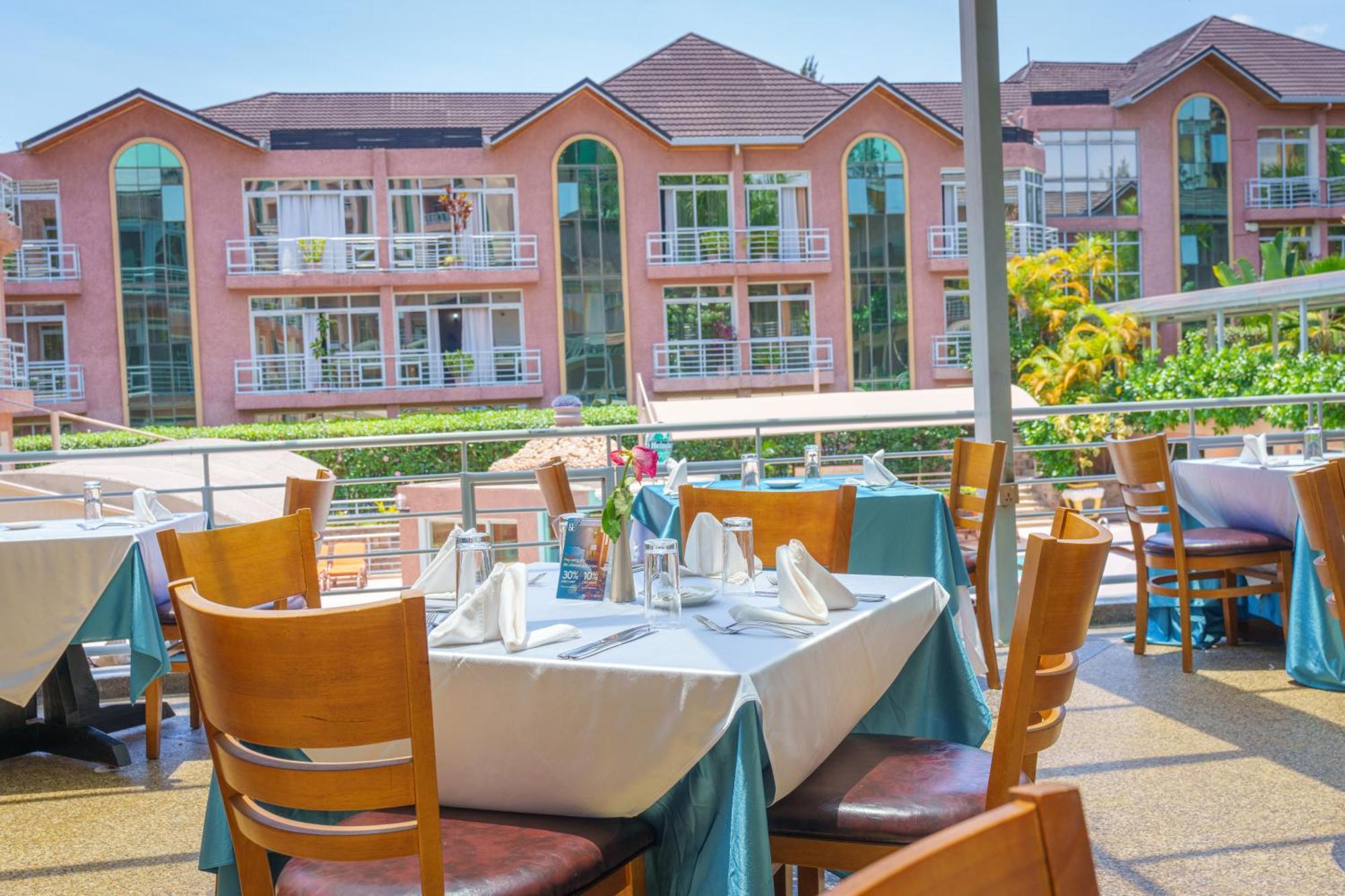 Lemigo Hotel Kigali Buitenkant foto