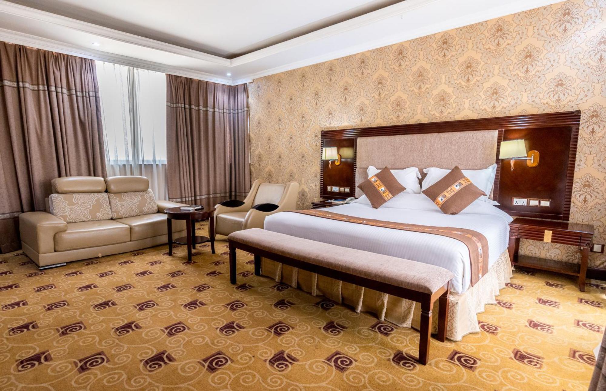 Lemigo Hotel Kigali Buitenkant foto